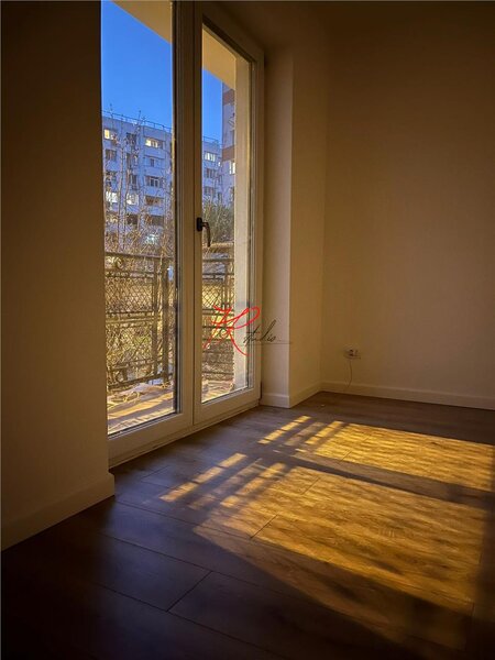 Polona, vanzare vila noua